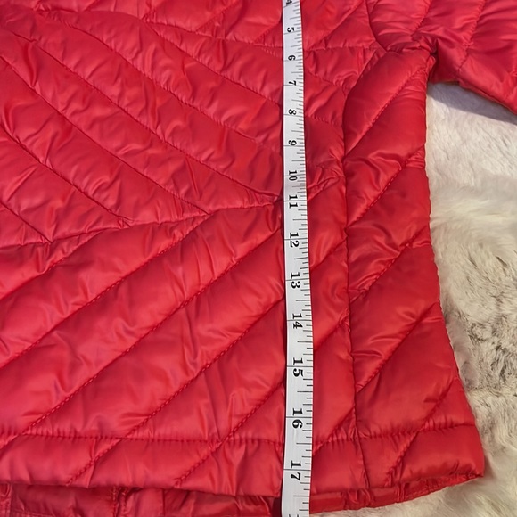 COLUMBIA - Picture 9 of 11